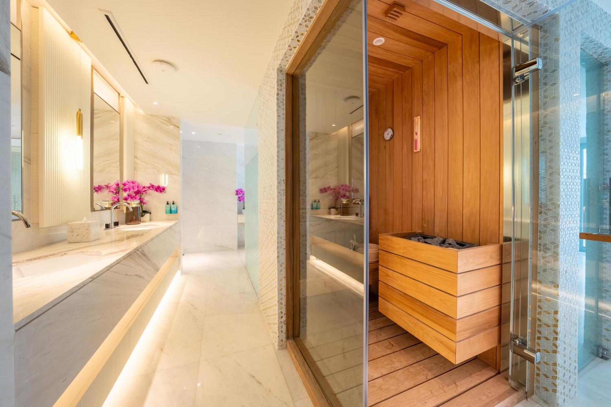 Five Luxe Hotel Dubai Luaran gambar Sauna at The Spa at The Atlantis